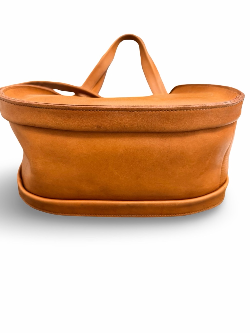 Madewell The Sydney Shoulder Bag in Burnished Caramel Leather - Picture 6 of 10